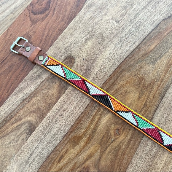 Hand beaded leather belt from Africa - Picture 1 of 5